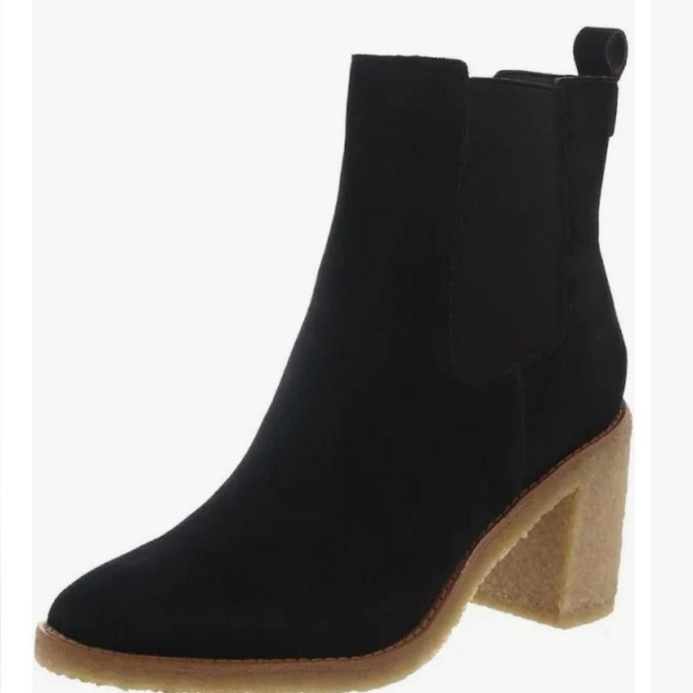 Ralph Lauren Marianna WP Suede Black Platform Heel Boots Size 6.5B Waterproof